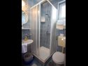 Apartementen en kamers Ivan - great location: A1(2+2), A2(4), SA3(2), R1(2), R2(2) , R3(2) Novalja - Eiland Pag  - Studio-appartment - SA3(2): badkamer met toilet