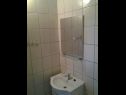 Apartementen Rado - close to the sea: A5 Blu Sky(2+1), A4 Heinzov(5) Tkon - Eiland Pasman  - Appartement - A5 Blu Sky(2+1): badkamer met toilet