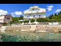 Apartementen Toma - 5m from the sea with parking: A1(2+2), A2(2+2), SA3(2) Lukovo Sugarje - Riviera Senj  - huis