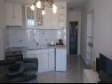 Apartementen Gorde - air conditioning: Sunce (2) Primosten - Riviera Sibenik  - Appartement - Sunce (2): keuken en eetkamer