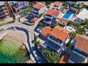 Apartementen Modri Dragulj - with pool : A1(2), A2(4), A3(4) Razanj - Riviera Sibenik  - huis