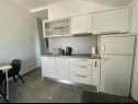 Apartementen Bilja - 20 M from the sea A1(2), A2(2), A3(2), A4(6) Rogoznica - Riviera Sibenik  - Appartement - A2(2): keuken