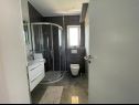 Apartementen Bilja - 20 M from the sea A1(2), A2(2), A3(2), A4(6) Rogoznica - Riviera Sibenik  - Appartement - A2(2): badkamer met toilet