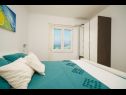 Apartementen Slava - cosy apartments for 2 person: A5 - crni (2), A4 - zeleni (2) Vodice - Riviera Sibenik  - Appartement - A4 - zeleni (2): slaapkamer
