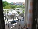 Apartementen Josip - free parking and BBQ: A1(4), A2(2+1) Vodice - Riviera Sibenik  - Appartement - A1(4): balkon