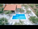 Vakantiehuizen Ivy - with outdoor swimming pool: H(4+2) Vodice - Riviera Sibenik  - Kroatië  - zwembad