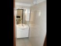 Apartementen Mira - 20 m from pebble beach: A1(4+1), A2(4) Zaboric - Riviera Sibenik  - Appartement - A1(4+1): badkamer met toilet