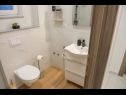 Apartementen Marin - 200m to the sea: A1(2+2), A2(2+2), SA3(2) Zaboric - Riviera Sibenik  - Appartement - A2(2+2): badkamer met toilet