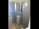 Apartementen Zlatko Slobodan - by sea: A1(4), SA2(3) Stomorska - Eiland Solta  - Studio-appartment - SA2(3): badkamer met toilet