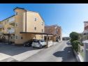 Apartementen Niko - modern: SA1(2), A2(2+2), A3(2+2), A4(4+2) Kastel Luksic - Riviera Split  - huis