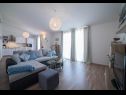 Apartementen Damir - with garden: A1(6) Kastel Stafilic - Riviera Split  - Appartement - A1(6): woonkamer