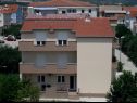 Apartementen Matko-200m from the beach: A1 sjever(2+2), A2 jug(2+2), A3(6+2) Kastel Stafilic - Riviera Split  - huis