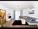 Apartementen Mariska - with swimming pool: A1(6+2), A2(6+2) Podstrana - Riviera Split  - Appartement - A1(6+2): woonkamer