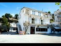 Apartementen Robi - 50m from beach SA2(2+1), SA4(2+1), R1(2), R3(2) Podstrana - Riviera Split  - huis