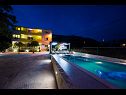 Apartementen Mariska - with swimming pool: A1(6+2), A2(6+2) Podstrana - Riviera Split  - zwembad