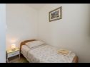 Apartementen Neda - charming and comfy : A1(3) Split - Riviera Split  - Appartement - A1(3): slaapkamer