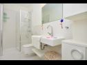 Apartementen Ginestra - central, cosy and modern : A1(4) Split - Riviera Split  - Appartement - A1(4): badkamer met toilet