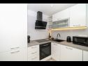 Apartementen Sani - modern: A1(3) Split - Riviera Split  - Appartement - A1(3): keuken