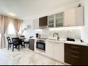 Apartementen Maja - free Wifi: A1(2+1) Split - Riviera Split  - Appartement - A1(2+1): keuken en eetkamer