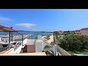 Apartementen Marija - beautiful sea view: A1(4+1) Drvenik Mali (Eiland Drvenik Mali) - Riviera Trogir  - uitzicht (huis en omgeving)