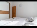 Apartementen Lux 3 - heated pool: A5(4+2), A6(4+2) Marina - Riviera Trogir  - Appartement - A6(4+2): slaapkamer