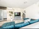 Apartementen Mia - with pool: A1(4) Marina - Riviera Trogir  - Appartement - A1(4): woonkamer