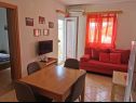 Apartementen Katy - 150m from the clear sea: A1(2+2) Seget Vranjica - Riviera Trogir  - Appartement - A1(2+2): woonkamer