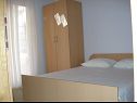 Apartementen Ante - 80 m from sea: A1(4), A2(2+1) Seget Vranjica - Riviera Trogir  - Appartement - A2(2+1): slaapkamer