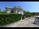 Vakantiehuizen VesnaD - 25 m from beach: H(4+1) Seget Vranjica - Riviera Trogir  - Kroatië  - huis