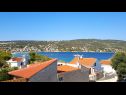 Vakantiehuizen Rosita - 50 m from sea: H(4) Sevid - Riviera Trogir  - Kroatië  - uitzicht op zee