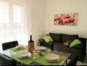 Apartementen Tih - 20 m from sea: A1 Ruzmarin(2+2), A2 Maslina(2+2) Sevid - Riviera Trogir  - Appartement - A2 Maslina(2+2): woonkamer