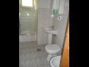 Apartementen Gor A1(2+2), B2(2+2) Sevid - Riviera Trogir  - Appartement - A1(2+2): badkamer met toilet