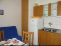 Apartementen Gor A1(2+2), B2(2+2) Sevid - Riviera Trogir  - Appartement - A1(2+2): keuken en eetkamer