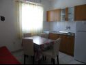 Apartementen Gor A1(2+2), B2(2+2) Sevid - Riviera Trogir  - Appartement - B2(2+2): keuken en eetkamer