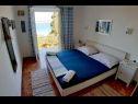 Apartementen Jak - 10m from the sea: A(4+2) Sevid - Riviera Trogir  - Appartement - A(4+2): slaapkamer