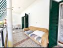 Apartementen Kaza - 50m from the beach with parking: A1(2), A2(2), A3(6) Trogir - Riviera Trogir  - Appartement - A3(6): balkon