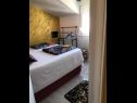Apartementen Mare - near city center A1 (4+1), A2 (2+1), A3 (2+1) Trogir - Riviera Trogir  - Appartement - A3 (2+1): slaapkamer