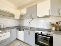 Apartementen Mihaela - sea view : A1(5+1), A2(4), SA3(2) Trogir - Riviera Trogir  - Appartement - A1(5+1): keuken