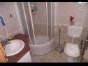 Apartementen Sora - 80 m from sea: A1(2+1), A2(4+2) Preko - Eiland Ugljan  - Appartement - A2(4+2): badkamer met toilet