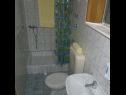 Apartementen Josipa  - Old City Apartments: A1(2+2), A2(2+2), A3(2+2) Vis - Eiland Vis  - Appartement - A3(2+2): badkamer met toilet