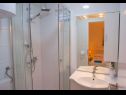 Apartementen Mirjana A1(2+1) Vis - Eiland Vis  - Appartement - A1(2+1): badkamer met toilet