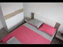 Apartementen Ivan C A1(4+1), A2(4+1), A4(4+1), A3(4+1) Bibinje - Riviera Zadar  - Appartement - A3(4+1): slaapkamer