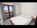 Apartementen Ana- next to the sea A1(2+2), A2(2+3), A3(2+2), A4(2+3) Bibinje - Riviera Zadar  - Appartement - A4(2+3): slaapkamer