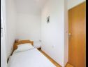 Apartementen Mare - with parking : A1 prizemlje(4), A2 kat(4) Bibinje - Riviera Zadar  - Appartement - A2 kat(4): slaapkamer