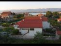 Apartementen Branko - 150m from the sea: SA2(2) Nin - Riviera Zadar  - huis