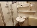 Apartementen Oasis A1(4+2), A2(2+2), A3(2+2) Nin - Riviera Zadar  - Appartement - A2(2+2): badkamer met toilet