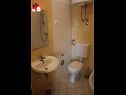 Apartementen Ante - 50m from the sea: A1 plavi(2+2), A2 zuti(2+2) Posedarje - Riviera Zadar  - Appartement - A2 zuti(2+2): badkamer met toilet