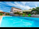 Apartementen Mlađo - swimming pool: A1(4+2), A2(4+2), A3(2+2), A4(2+2) Privlaka - Riviera Zadar  - huis
