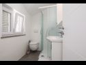 Apartementen Ani - with pool : SA4(2), A5(2+2), A6(2+2) Privlaka - Riviera Zadar  - Studio-appartment - SA4(2): badkamer met toilet