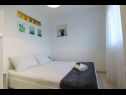 Apartementen Secret Garden A2(2+2), A4(2+2) Razanac - Riviera Zadar  - Appartement - A4(2+2): slaapkamer